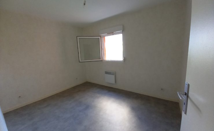 Appartement T1BIS N°85 Résidence LES  POINTILLOUX - Image 2